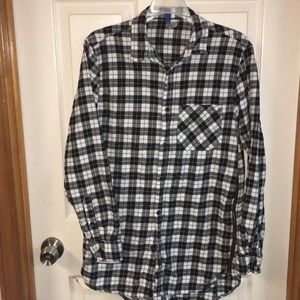 Black and white plaid flannel with zipper detail